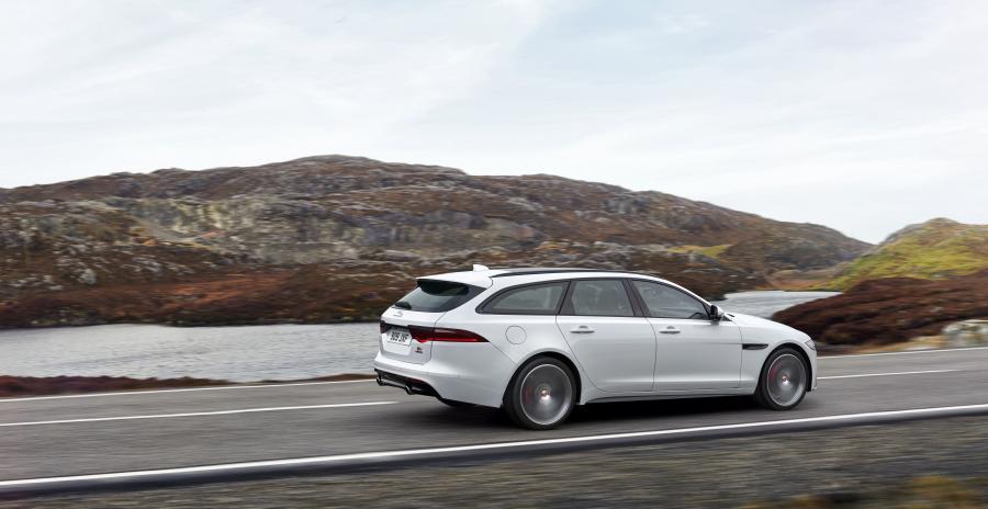  Jaguar XF S Sportbrake 2017 года  (WW) (фото 6 из 67)